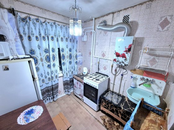 Задається 1 кім кв р-н Польова вул Ціолковського меблі техніка вільна! Житомир