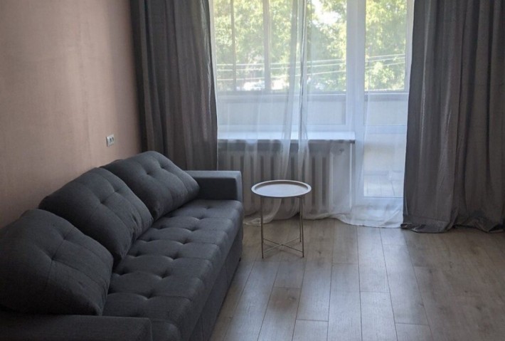 Оренда 3 к квартири р-н Олієжиркомбінату - фото 1