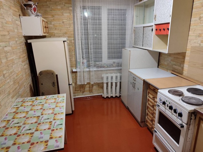 Здам 1-но кімнатну квартиру на Проспекті миру - фото 1