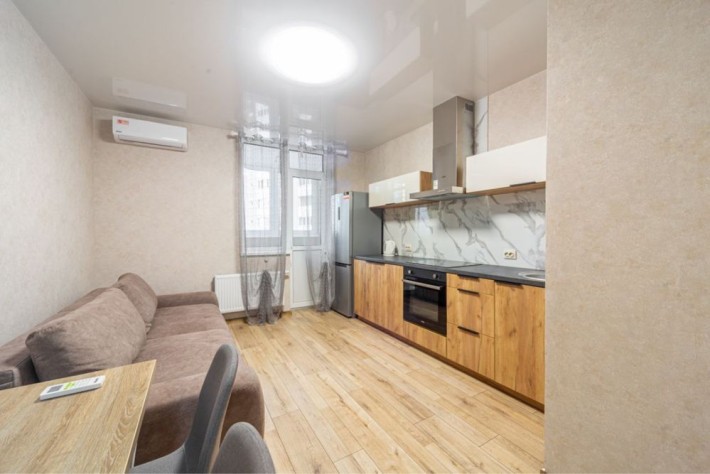 Сучасна квартира жк "Навігатор" Балтійский пр.3-а. Оболонський район. - фото 1