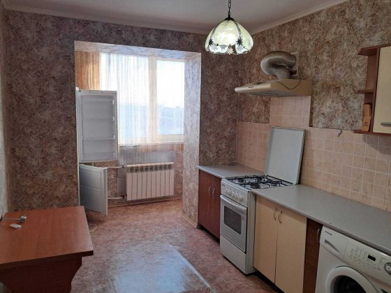 Сдается 1 комн. квартира по ул. Автозаводская 50 с мебелью и техникой Запоріжжя