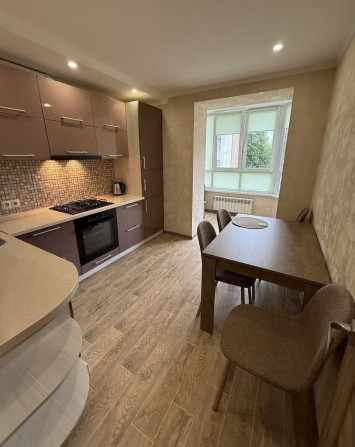 Здається Шикарна 1 кімната квартира на Замостянські 18Ж. - фото 1