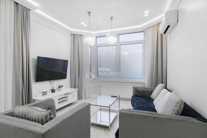 Оренда Квартира 132м2 4кімн ЖК Аристократ Центр Метро - фото 1