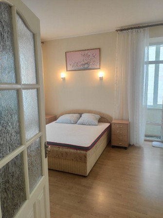 Оренда 3-х кімнатної в центрі міста (Сталінка - біля ЦУМу) - фото 1