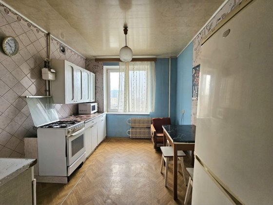 Здам в оренду 3 кім. квартиру на ж/м Ломівский (Фрунзенский). Днепр