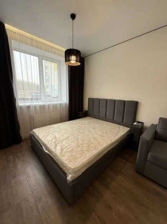 Оренда 1-к квартири на вул. Василя Тютюнника - фото 1