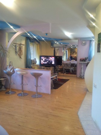 Сдам 2-х к кв на Сичеславской набережной . - фото 1