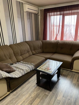 Сдам 2к, квартиру район Кирова Юрия Савченко 64 - фото 1