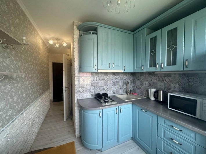 Сдам 2 комнатную квартиру на Пр.Поля - фото 1