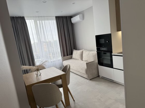 1 к квартира, ЖК Варшавский 2, перша здача, власник Киев