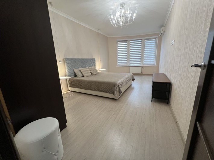 Оренда 2 кім.квартири,без %,Дніпровська наб. ЖК Південна брама. - фото 1