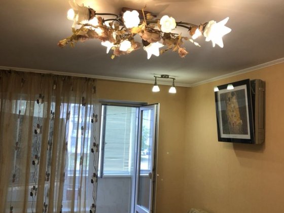 Сдается 1-комн. кв. на Песках Запорожье