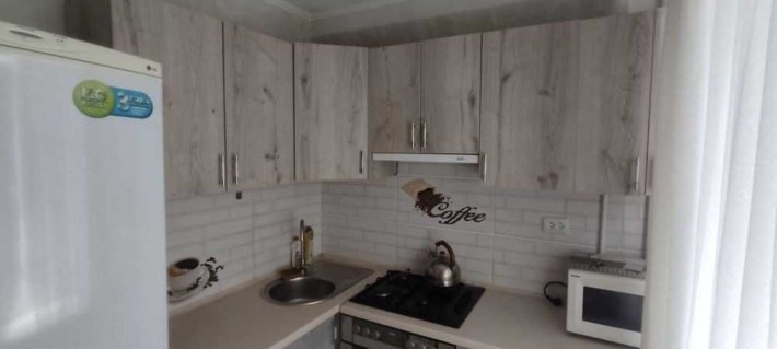 Сдам 1-к квартиру на Песках (4-й Южный) по ул. Стешенко - фото 1