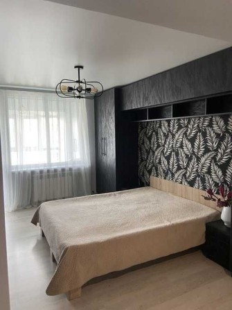 Сдаётся однокомнатная квартира ж\м Тополь - фото 1