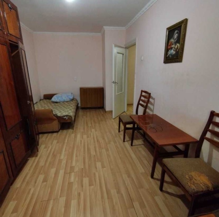 1-кімнатна квартира, центр, з меблями та технікою - фото 1