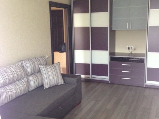 Оренда 1 кім. квартири. Без КОМІСІЇ. м. Чернігівська Киев