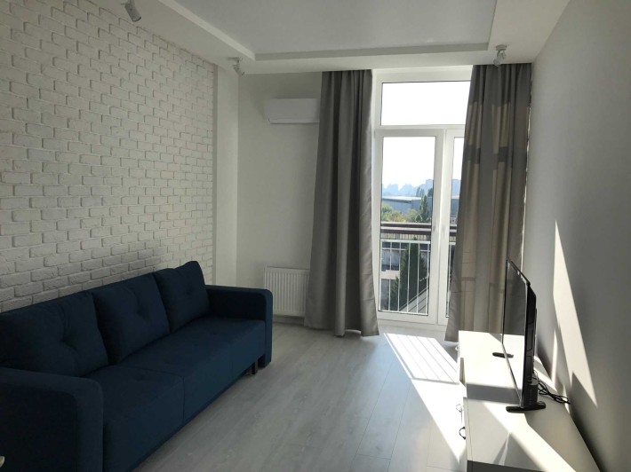 Оренда 1-кім квартири 41 м2 в ЖК Комфорт Таун, вул. Регенераторна - фото 1