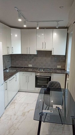 Від власника. Дорогожичі. Кухня студія+спальня - фото 1