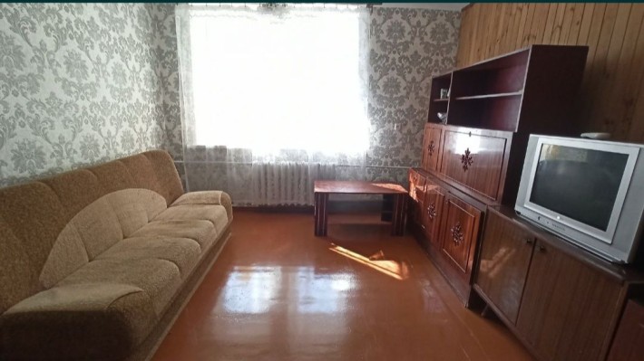 Сдам часть дома в центре. Все удобства. Для 1-2-х человек - фото 1