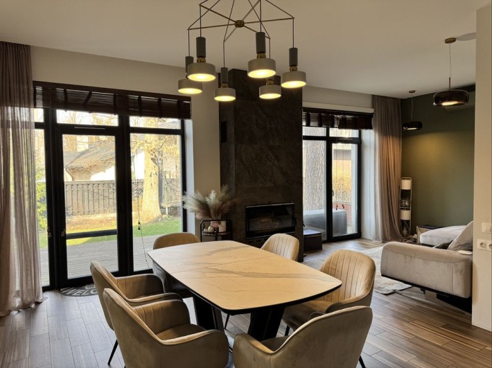 Здаєтся будинок в центрі  Бучі. Ключі на руках! - фото 1