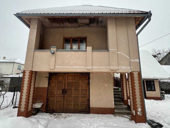 Оренда будинку з гаражем вул. Лісова Івано-Франківськ