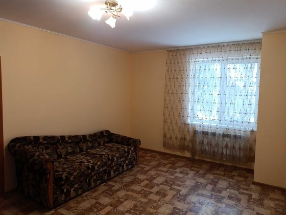 Частина будинку (другий поверх) по вулиці Інститутська, місце для авто Буча