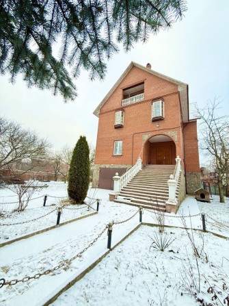 Оренда окремого приватного будинку - фото 1