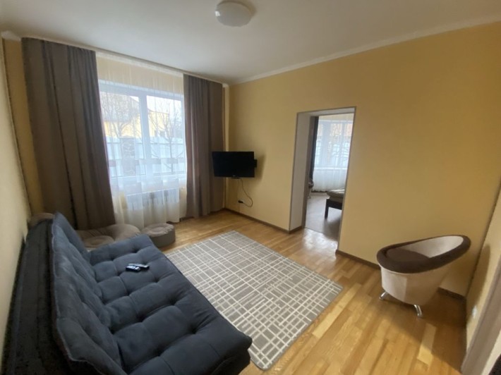 Оренда будинку на Загорській - фото 1