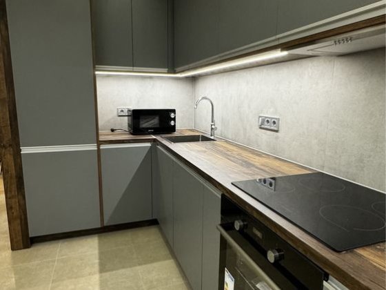 Оренда сучасного видового котеджу в центі Ужгорода Ужгород