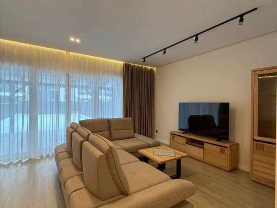 Оренда сучасного котеджу Ужгород