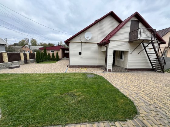 Довгострокова оренда будинку Винница