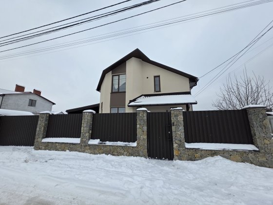 Здам в оренду  будинок.  Зручне розташування.  Здається вперше. Винница