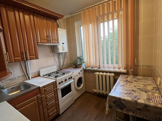 Оренда 2х кім.квартири Польова (пров.Шкільний)