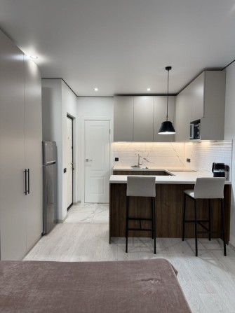 Оренда 1 к. смарт квартири, ЖК Манхеттен, м Вокзальна 10 хв пішки - фото 1