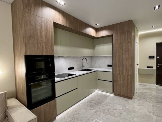 Генератор на все!!! Без комісії  1-кім. кв в ЖК «West House” Киев