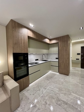 Генератор на все!!! Без комісії  1-кім. кв в ЖК «West House” - фото 1