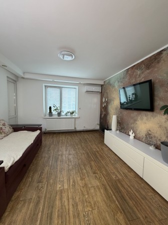 Оренда 2к квартири на Вокзальній - фото 1