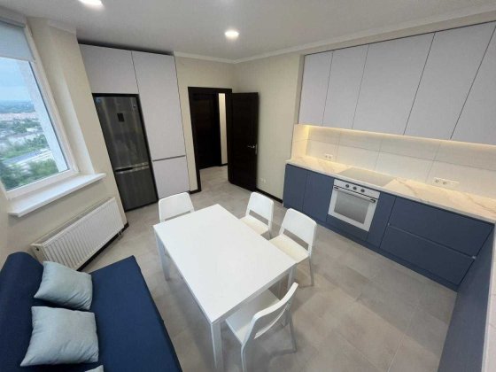 2 кім - студія, Юлії Здановської 34 Б, 40 м2 Киев