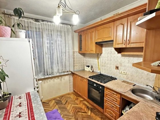 Оренда 2-кімнатної квартири, вул. Полуботка район Іскра Львів