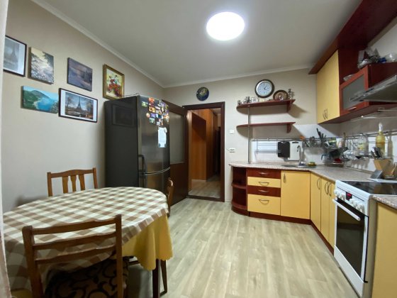 Мілютенка 17 В Чернігівська Здам Міні - двушку Киев