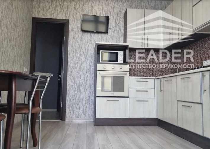 Сдам 1к.ПодольеАГВ.Евро-КОНДИЦІОНЕР.ДВІ-Плазми! - фото 1