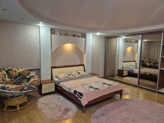 Індивідуальні комунікації! Простора квартира на Барському шосе Винница