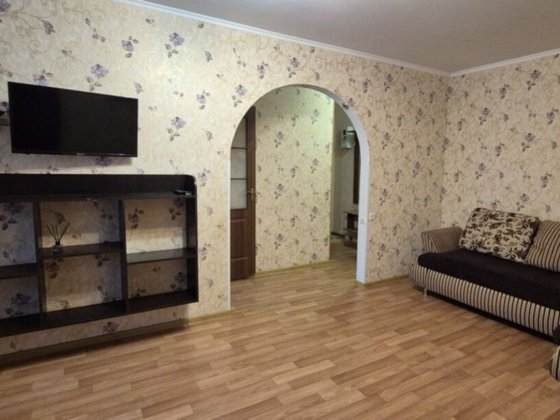 2 кім Новомиколаївка в хорошому стані Кропивницький