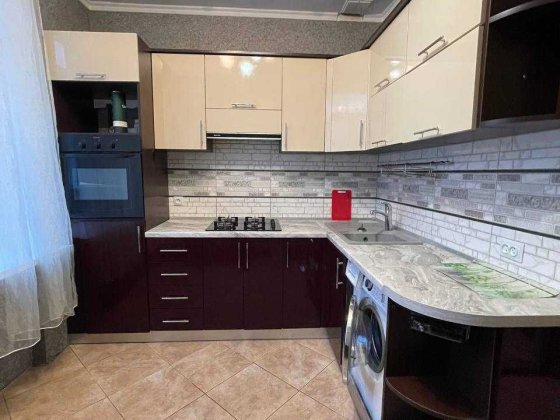 Оренда 2К квартири,м. Вокзальна ,бул. Чоколівський , Солом'янський р-н Киев