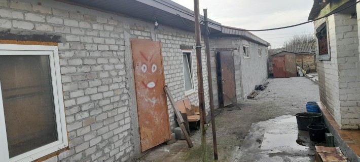 Сдам дачный  участок с Хозстоениями  под бузнес.в пригороде шевчик - фото 1