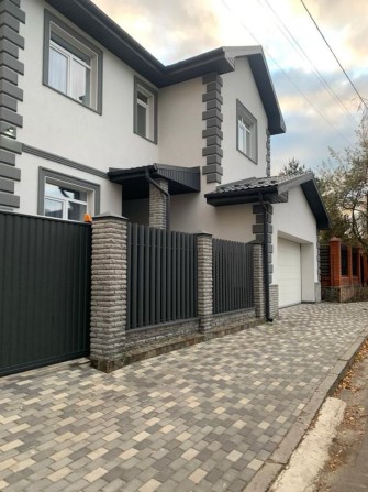 Аренда дома. Метро Берестейская. Под офис жилье. Генератор. Новый дом - фото 1