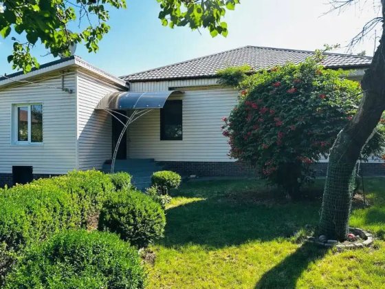 Оренда будинку 4 кімнати Центр