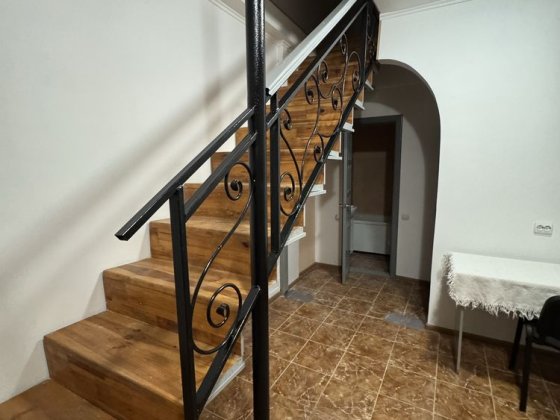 Крошня частина будинку з автономним опаленням.