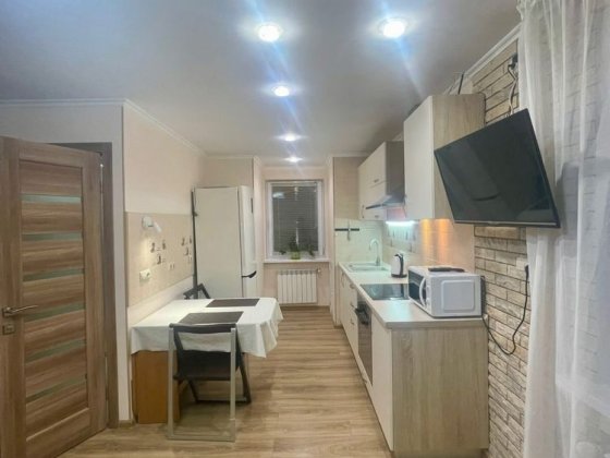 Здам Таунхаун вул Кочерги 3 Київ