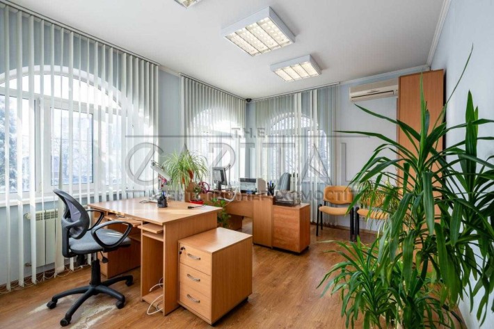 В оренду пропонується будинок під офіс Святошинський р-н 250м2 - фото 1